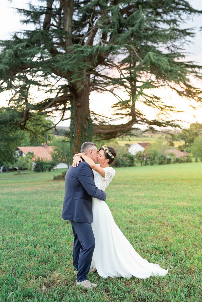 Séance photo Couple Mariage Château du Prada Saint Lon les Mines