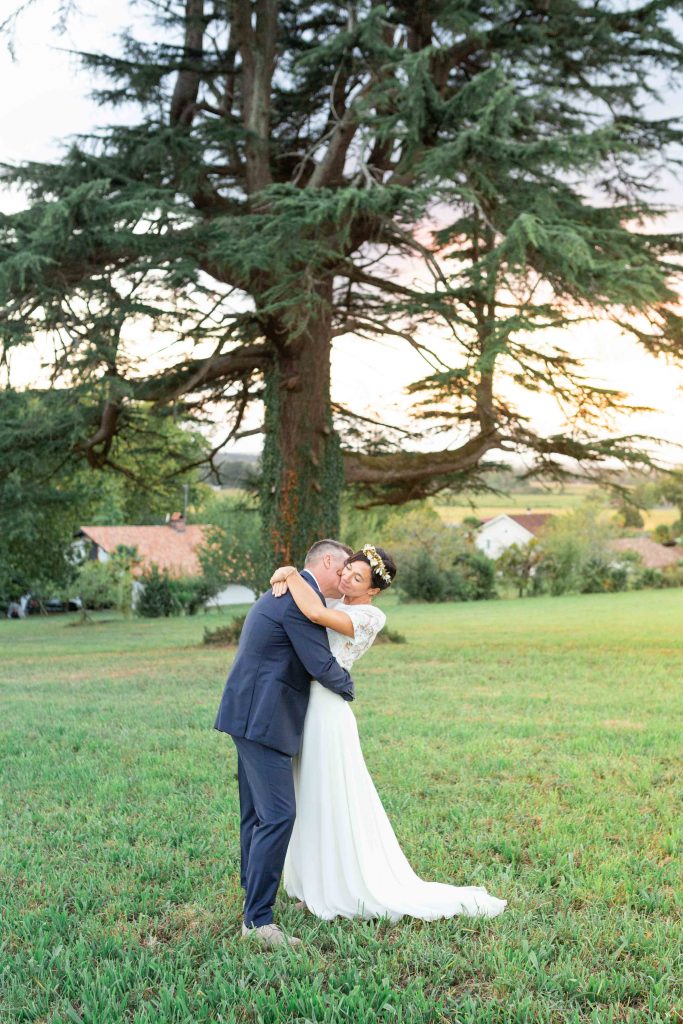 Séance photo Couple Mariage Château du Prada Saint Lon les Mines