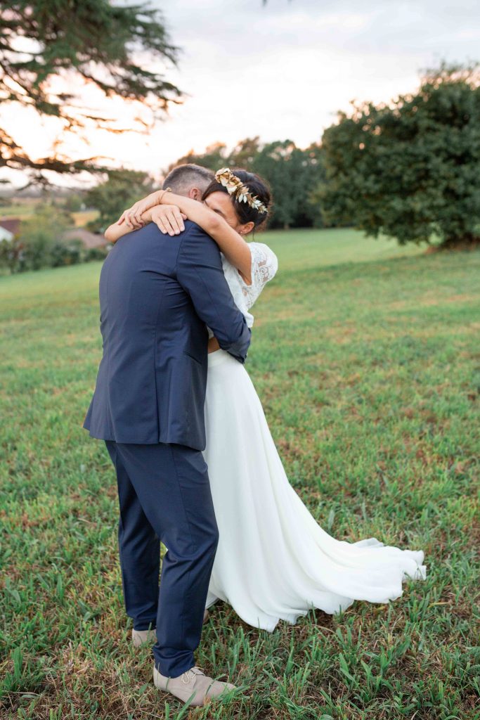 Séance photo Couple Mariage Château du Prada Saint Lon les Mines