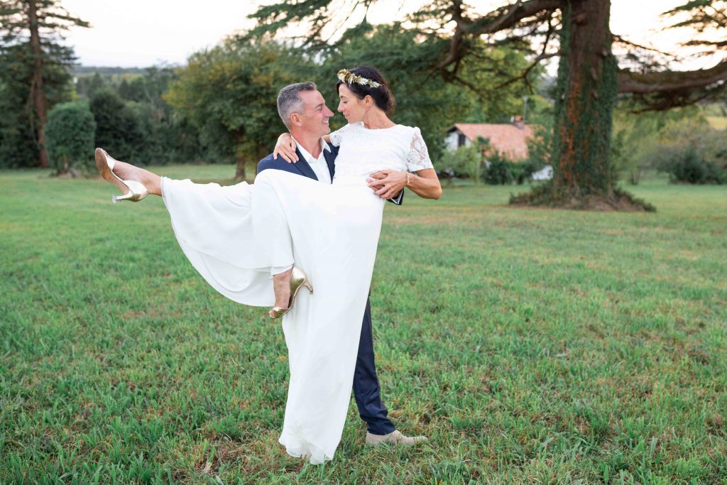 Séance photo Couple Mariage Château du Prada Saint Lon les Mines