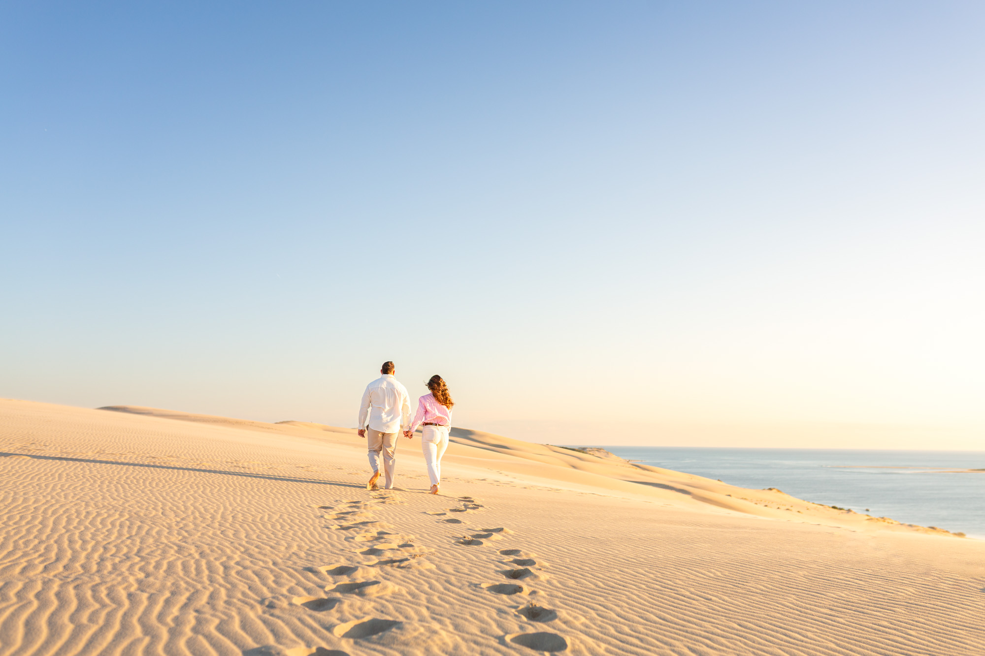 séance photo couple au Bassin d'Arcachon à la Dune du Pilat pour des souvenirs uniques en amoureux