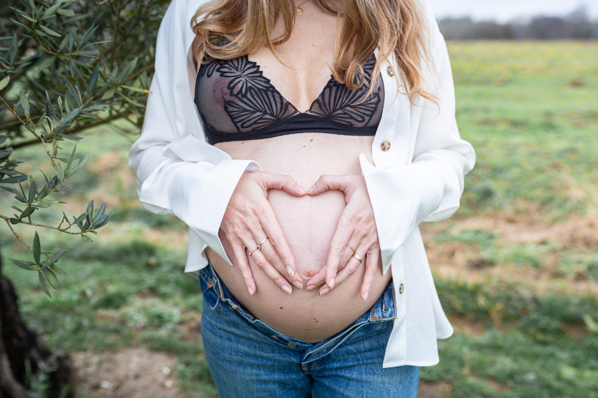 Comment se préparer à sa séance photo grossesse ? Photographe grossesse Pays Basque